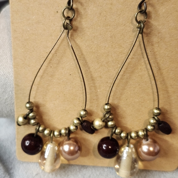 💚 3/$10 Gold and Brown Teardrop Wire Earrings - Picture 2 of 6